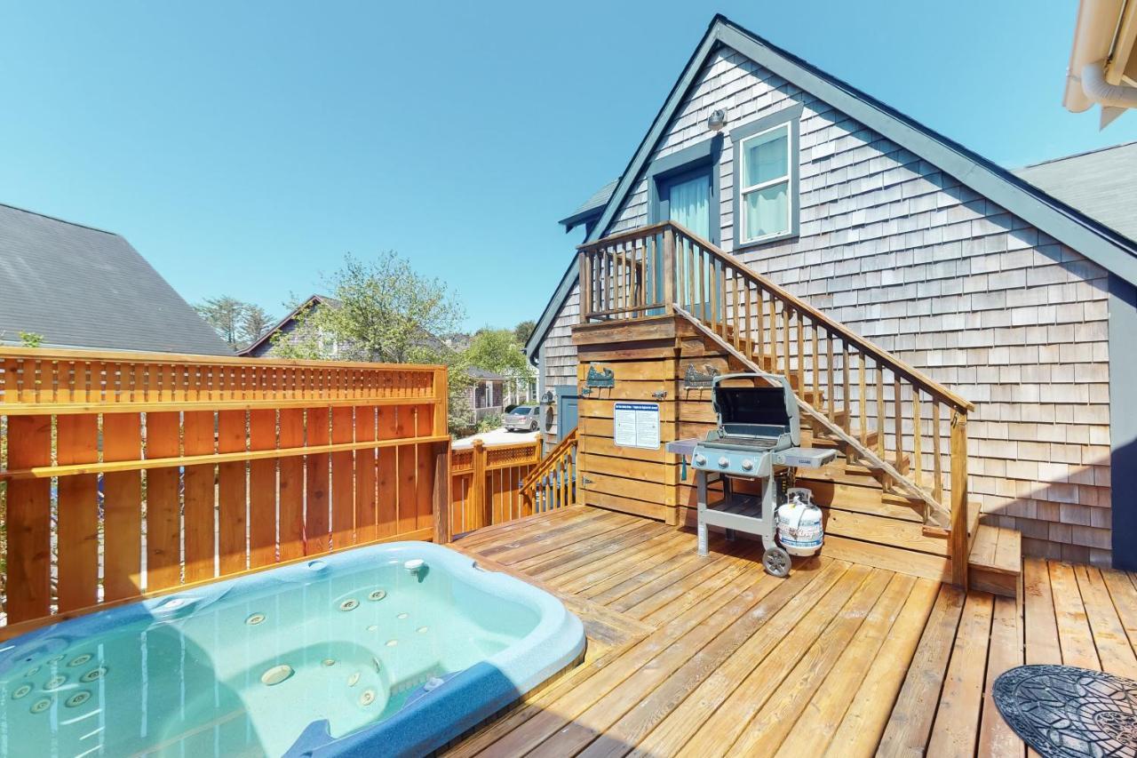 Looney Dunes Lincoln Exterior foto